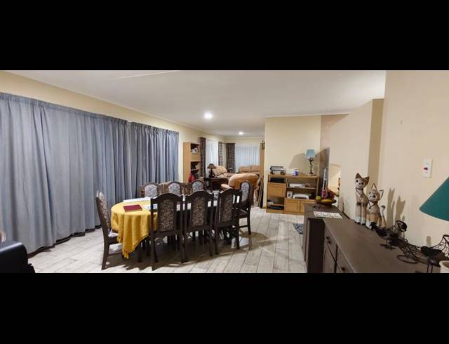 2 BEDROOM PROPERTY TO RENT IN BRENTWOOD PARK